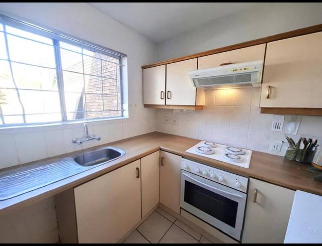2 BEDROOM APARTMENT FOR SALE IN DURBANVILLE CENTRAL